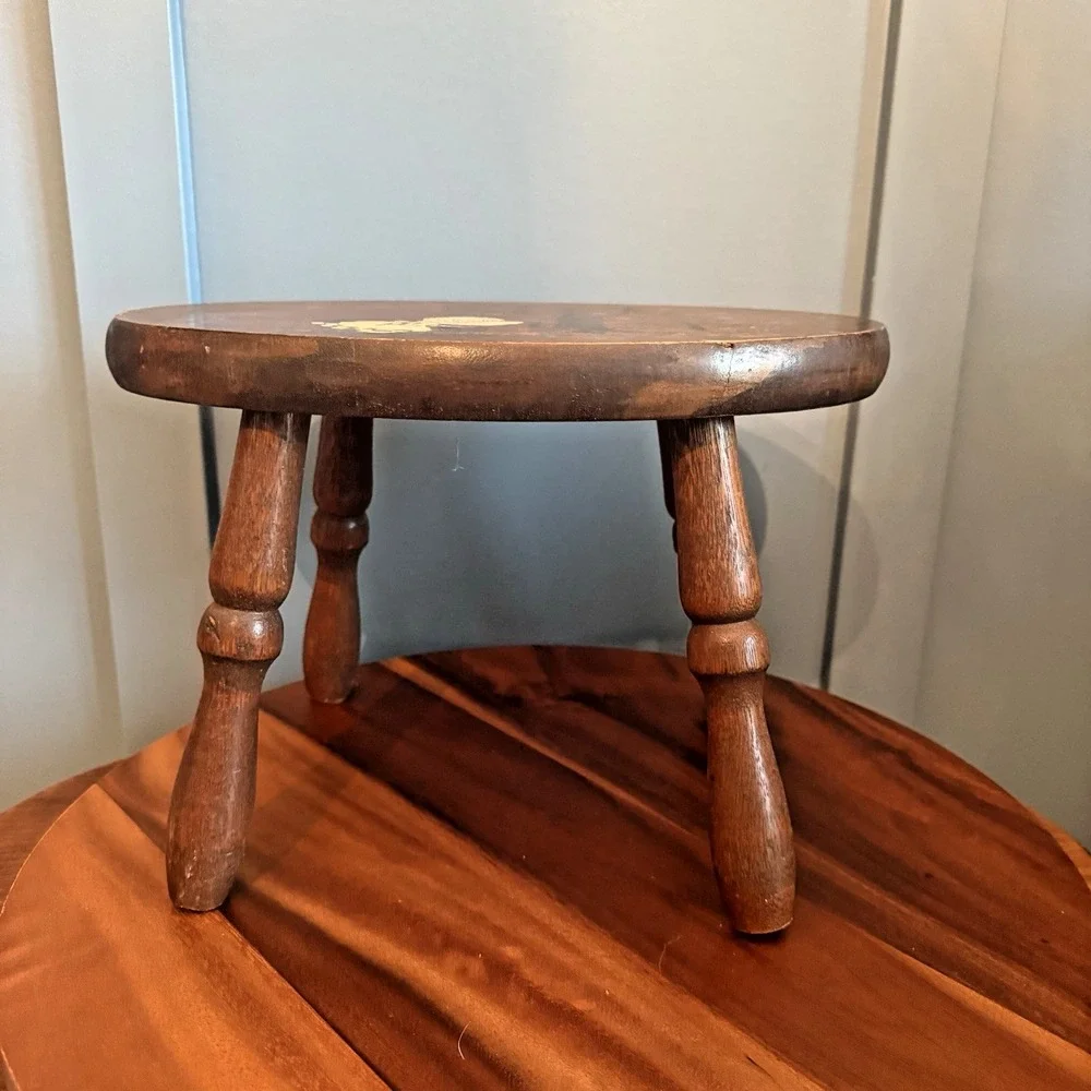 Vintage Hand Painted Folk Art Wood Stool Plant Stand Apple Orchard Bonnet 9